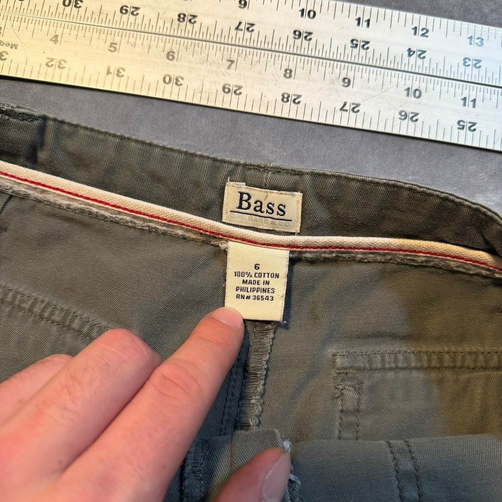 Bass Women's Olive Green Cotton Front Cargo Shorts Size 6 Utility Outdoor Gorp - Picture 6 of 6